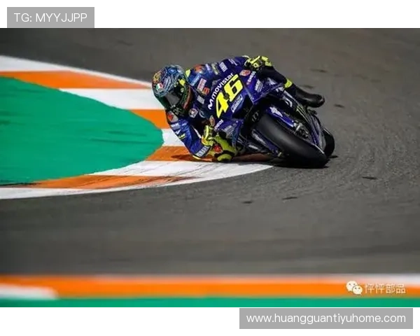 摩托GP赛季最新动态：顶级车队争夺激烈 新星崛起挑战老将统治