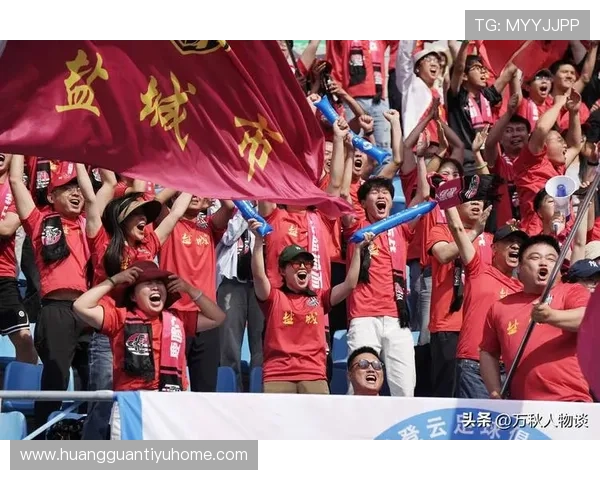 绿茵场上的巅峰对决即将打响球迷期待全情燃动 绿茵场上的巅峰对决即将打响球迷期待全情燃动